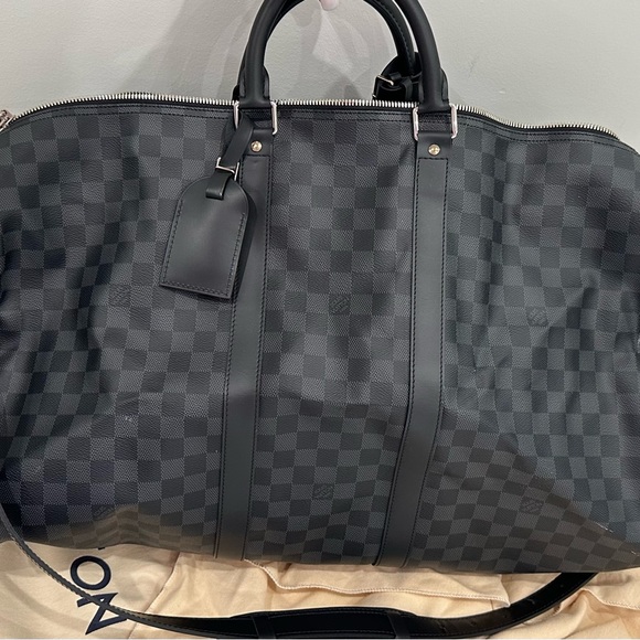 Louis Vuitton bag. - Picture 2 of 6